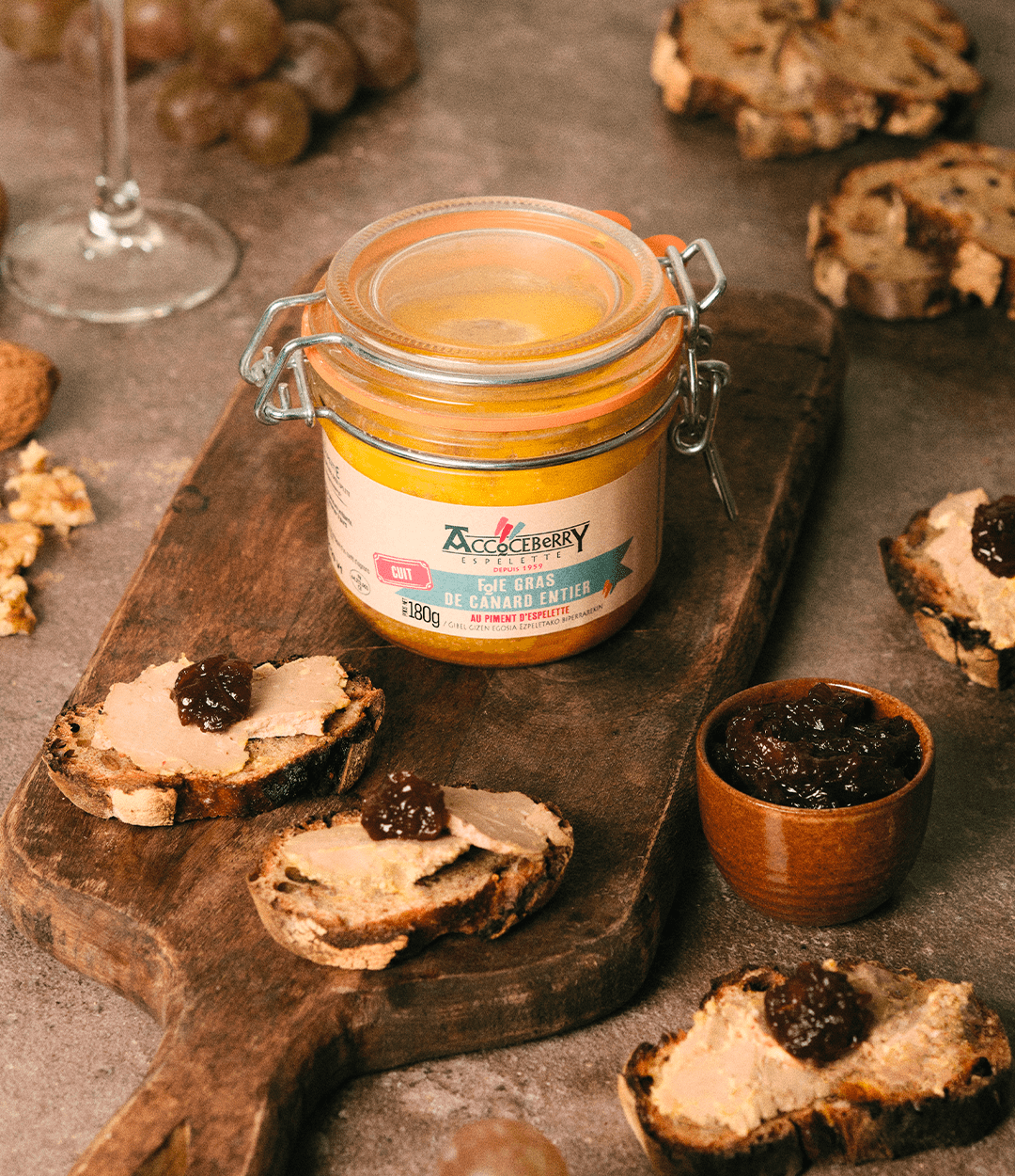 Foie Gras De Canard Entier Cuit Au Piment D'espelette